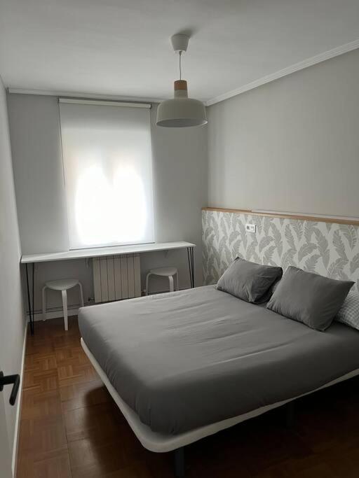 Apartament Piso Acogedor Cerca Del Centro. Burgo Zewnętrze zdjęcie