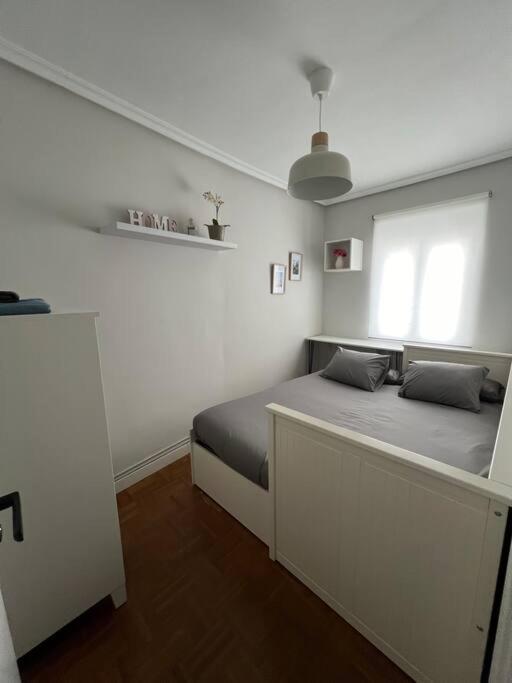 Apartament Piso Acogedor Cerca Del Centro. Burgo Zewnętrze zdjęcie